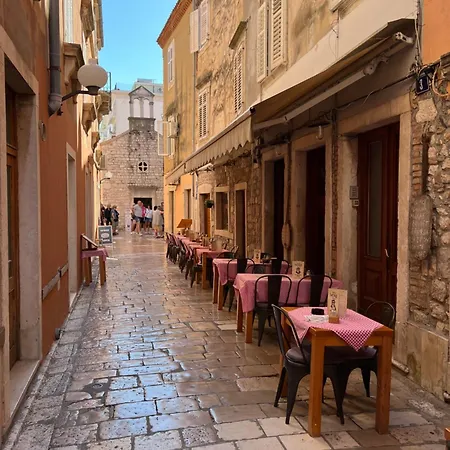 Centar - Mozzira Задар