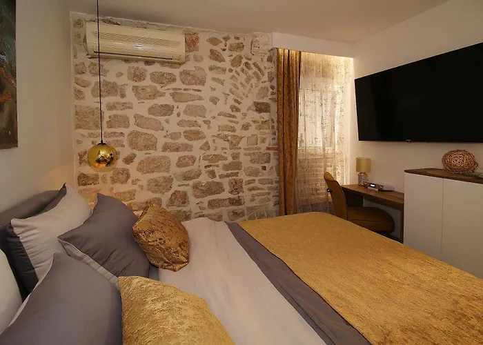 Centar - Mozzira * Zara