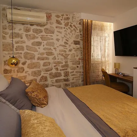 Centar - Mozzira * Zadar