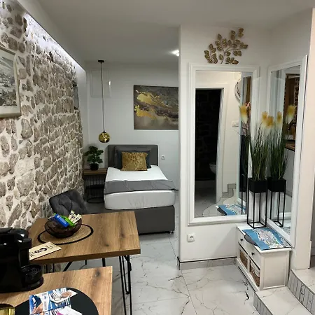 Apartament Centar - Mozzira