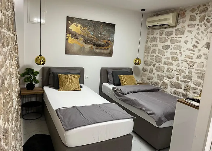 Centar - Mozzira 扎达尔